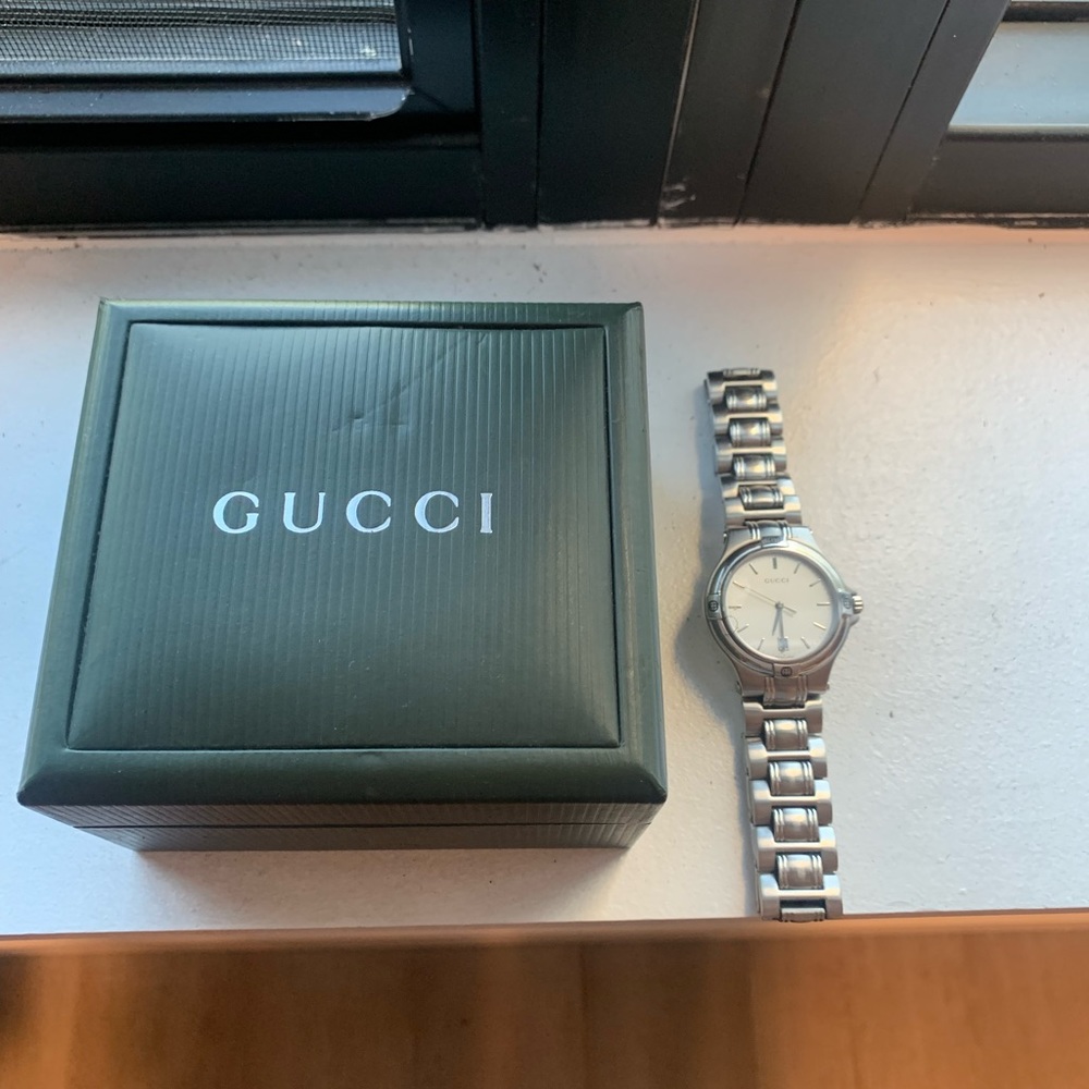 Gucci watch